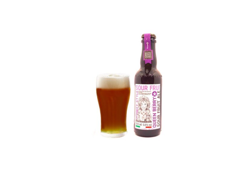 Mastri birrai umbri birra queen berry sour fruit ale 1 bottiglia